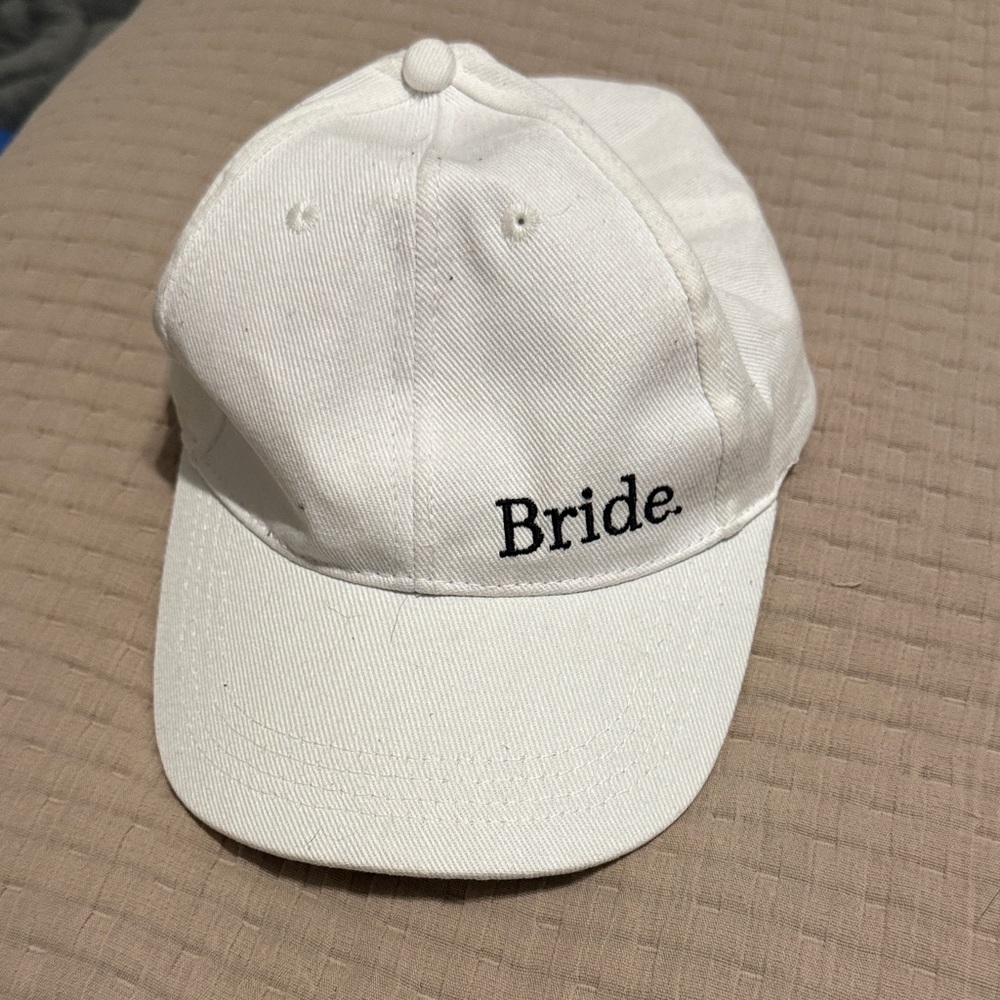 Elegant White Bride Cap